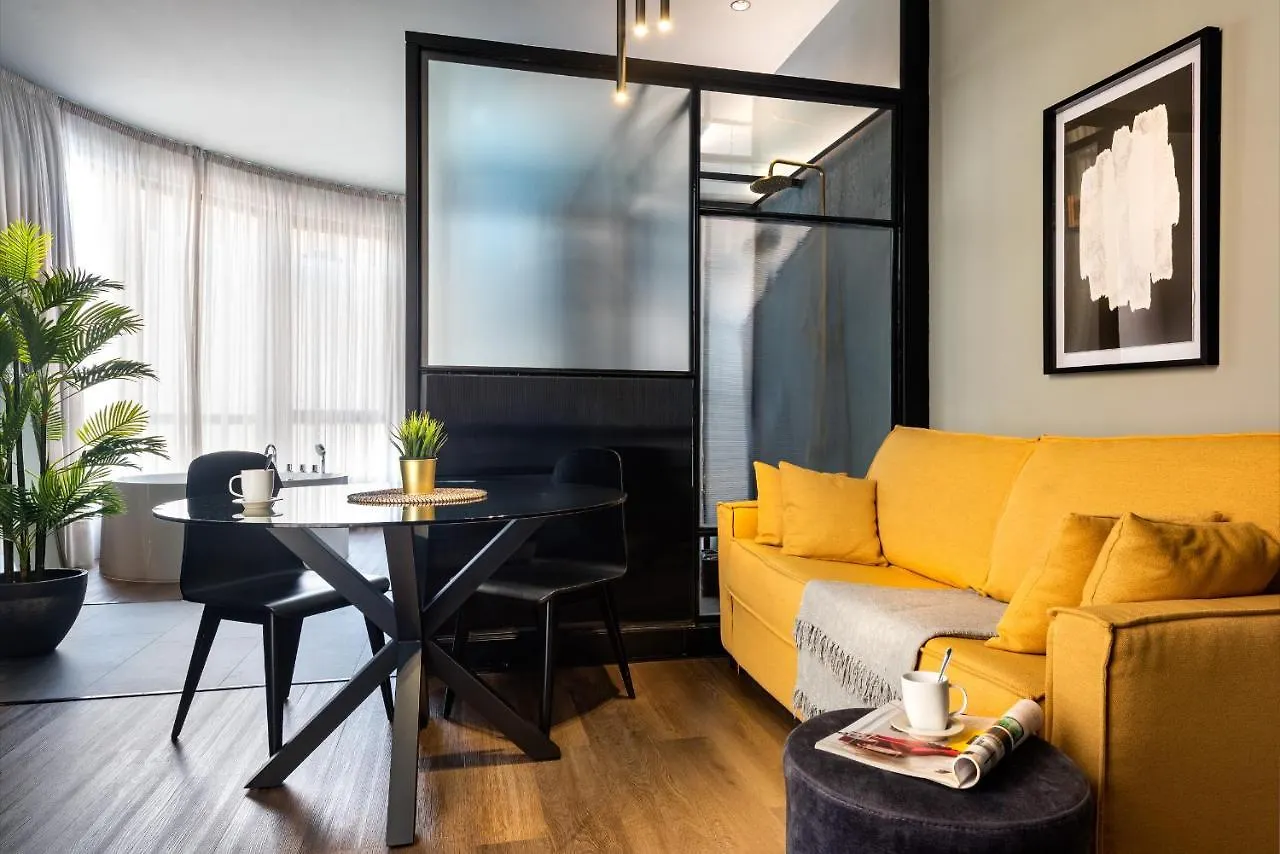 Muralla Sevilla Suites By Lola 0*,  Spanien