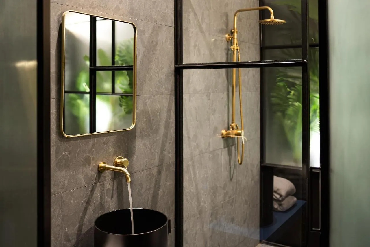 Muralla Sevilla Suites By Lola