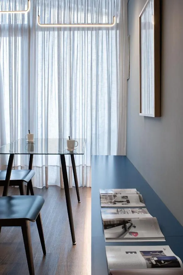 Apartment Muralla Sevilla Suites By Lola