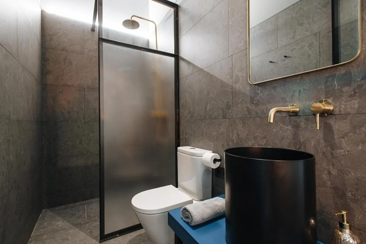 Muralla Sevilla Suites By Lola 0*,  España
