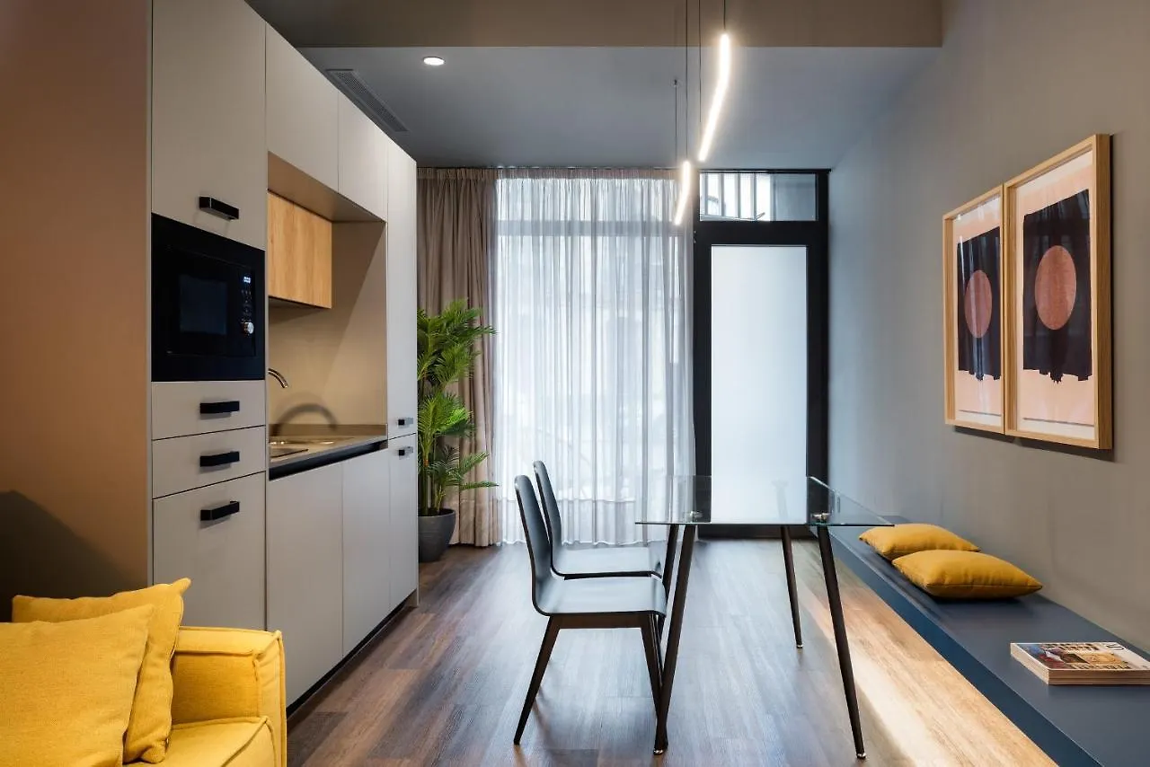Muralla Sevilla Suites By Lola Seville